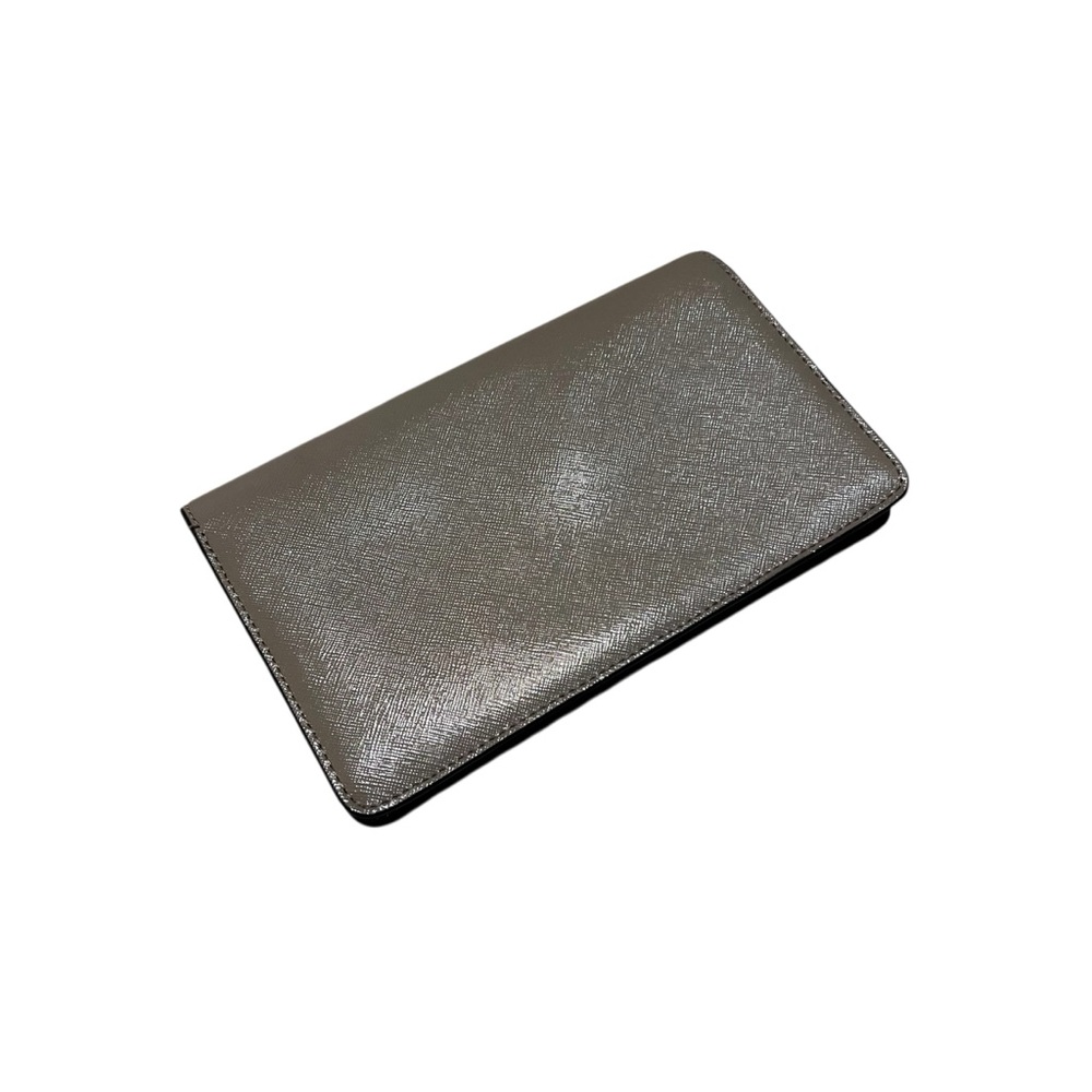 NWTs Marc Jacob’s long bi fold wallet - Picture 2 of 5